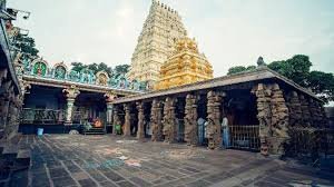 hyderabad to srisailam tempo traveller